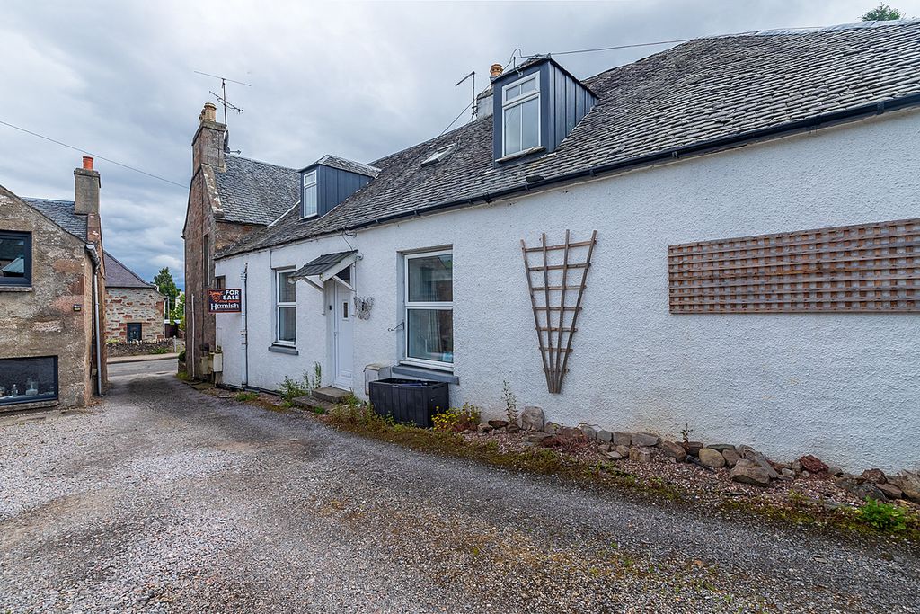 Property photo 1 of 26