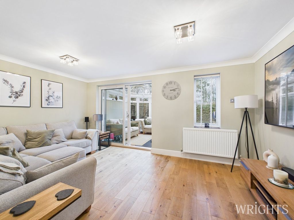 Property photo 3 of 23