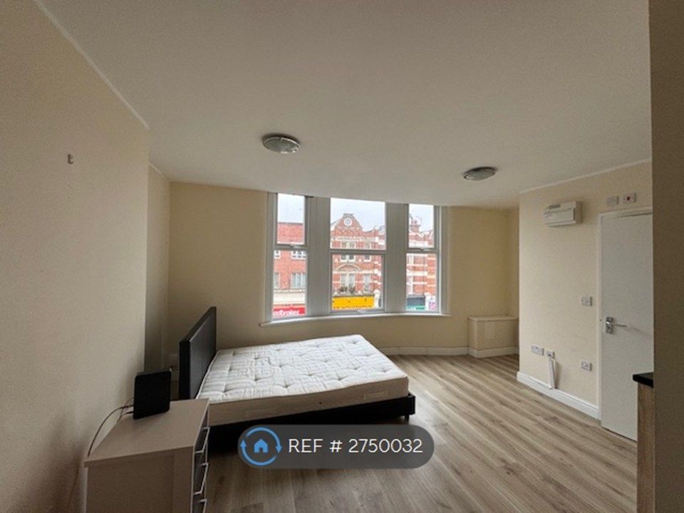 Property photo 2 of 5