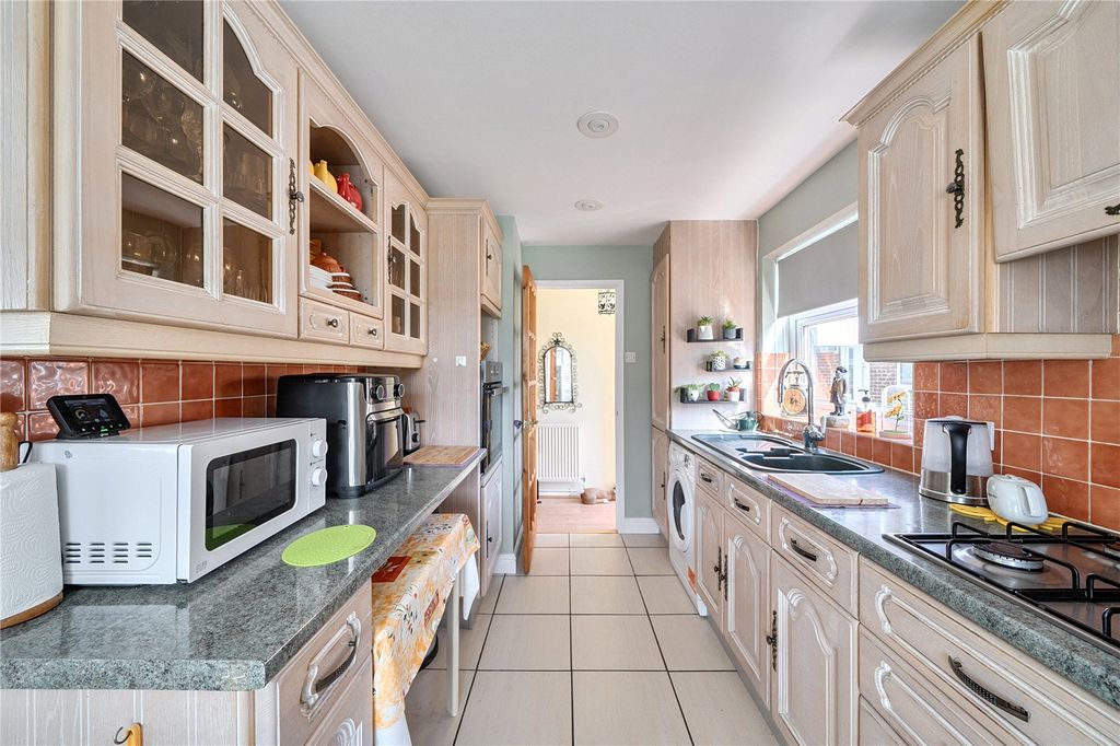 Property photo 3 of 14 Picture No. 11