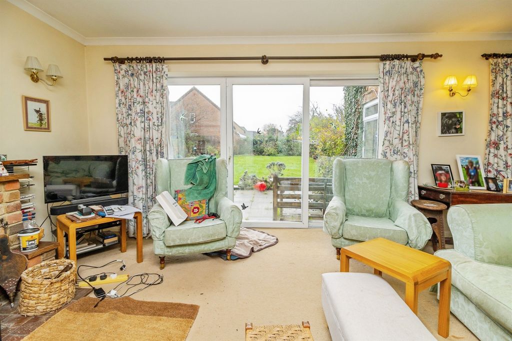 Property photo 2 of 13