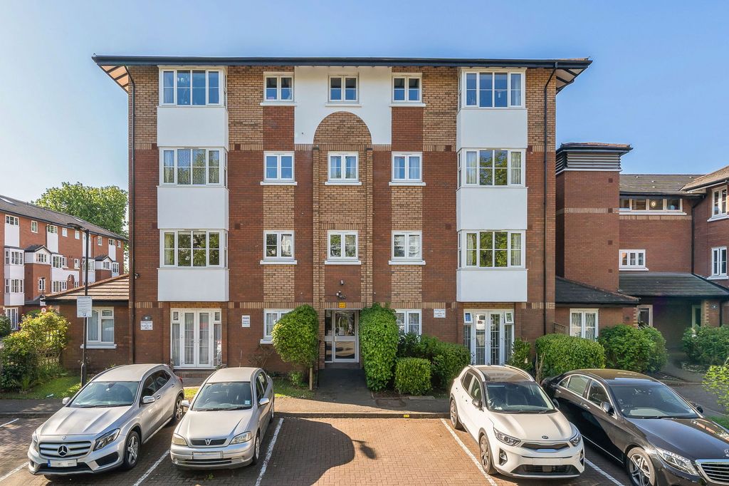 Property photo 1 of 13
