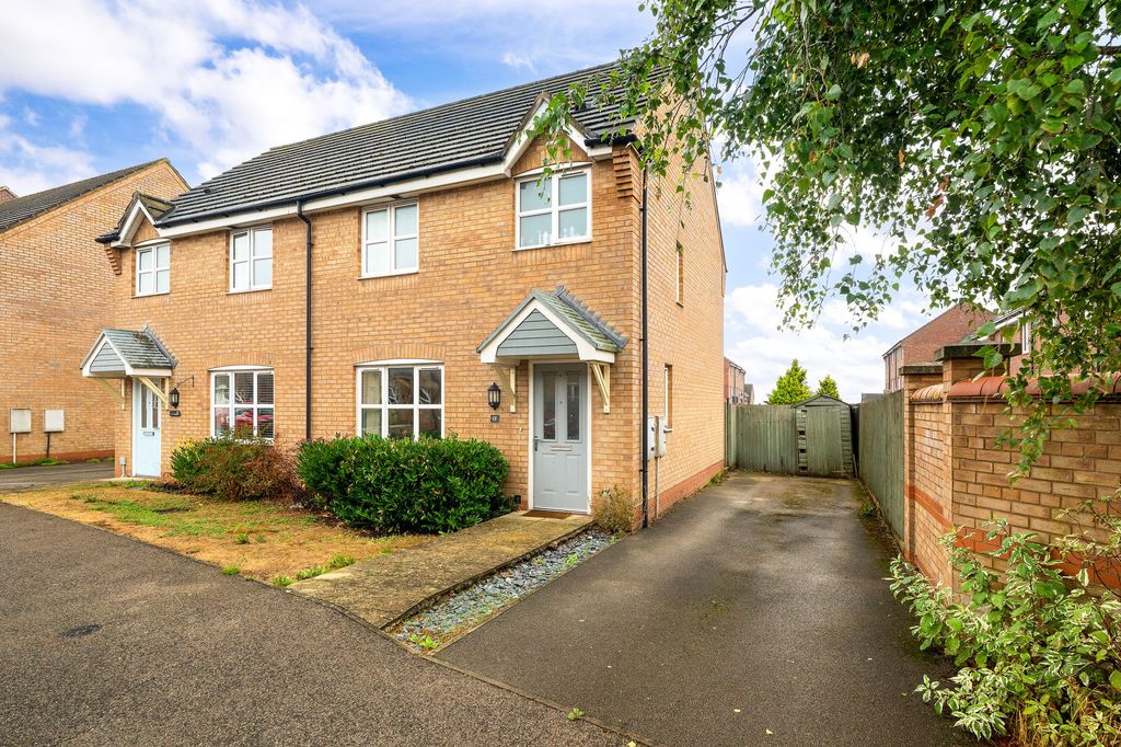 Property photo 1 of 15 Outside