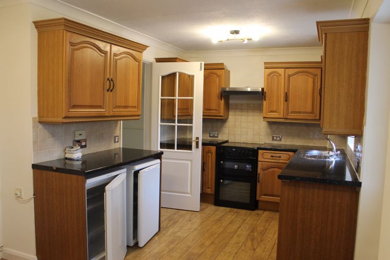 Property photo 3 of 18 Photo 6