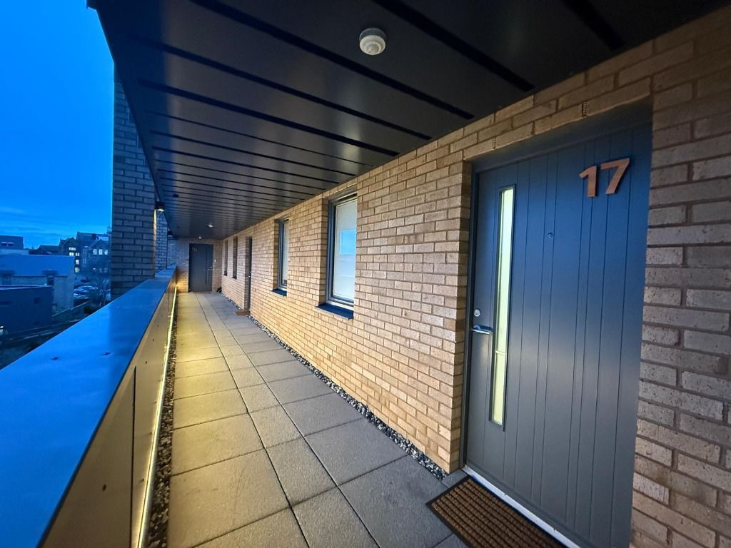 Property photo 2 of 12 Photo 2