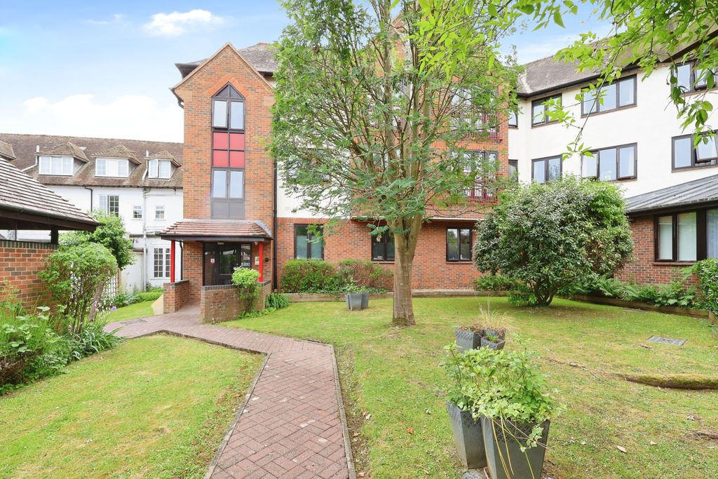 Property photo 1 of 24
