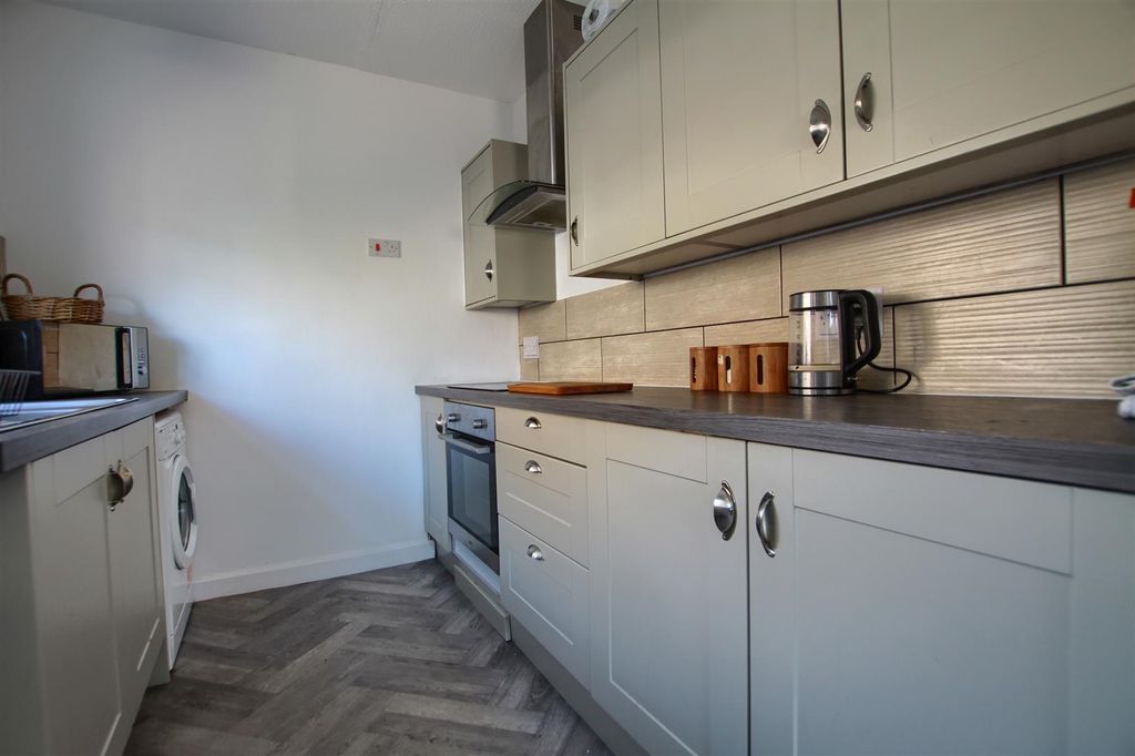 Property photo 3 of 8 Bc3.Jpg