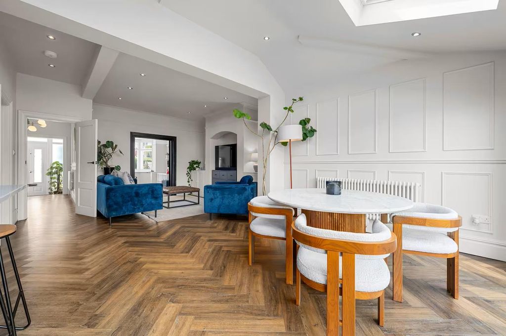 Property photo 1 of 29 Living Space2.Jpg