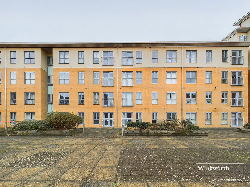 Property photo 2 of 10 Picture No. 12