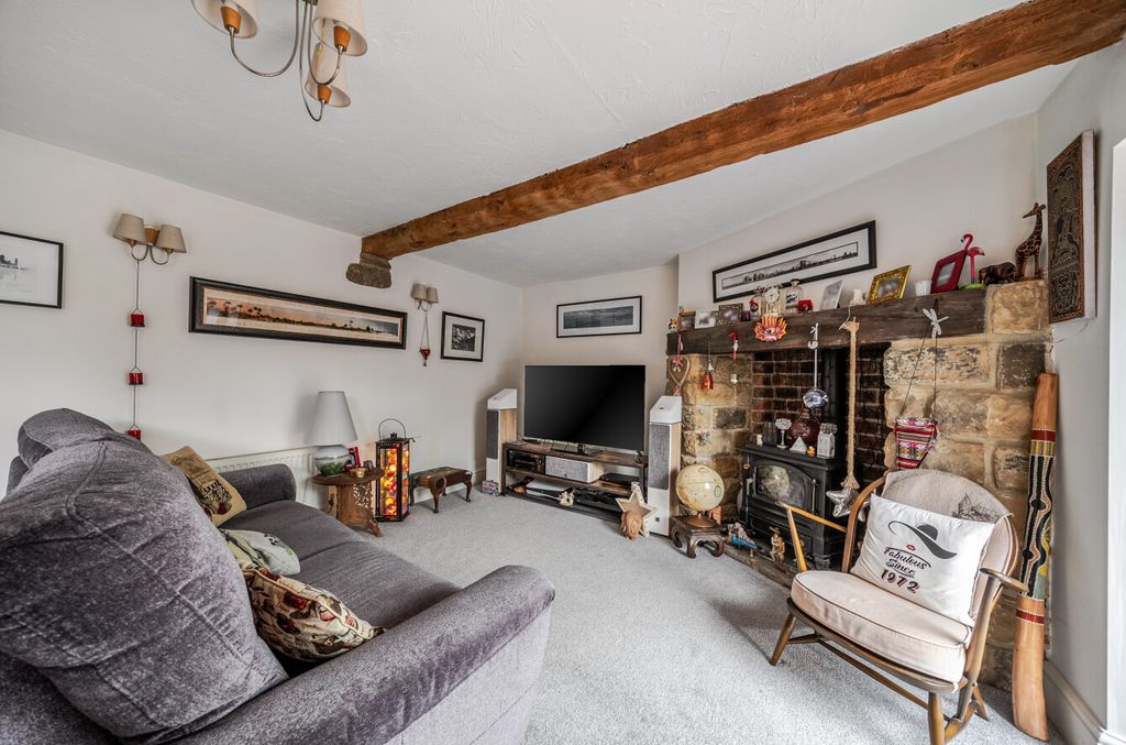 Property photo 2 of 23 1450107-10-69Ef69...