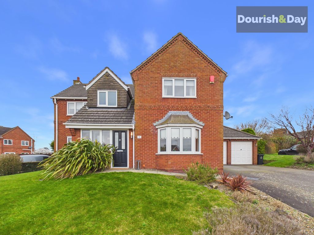 Property photo 1 of 28