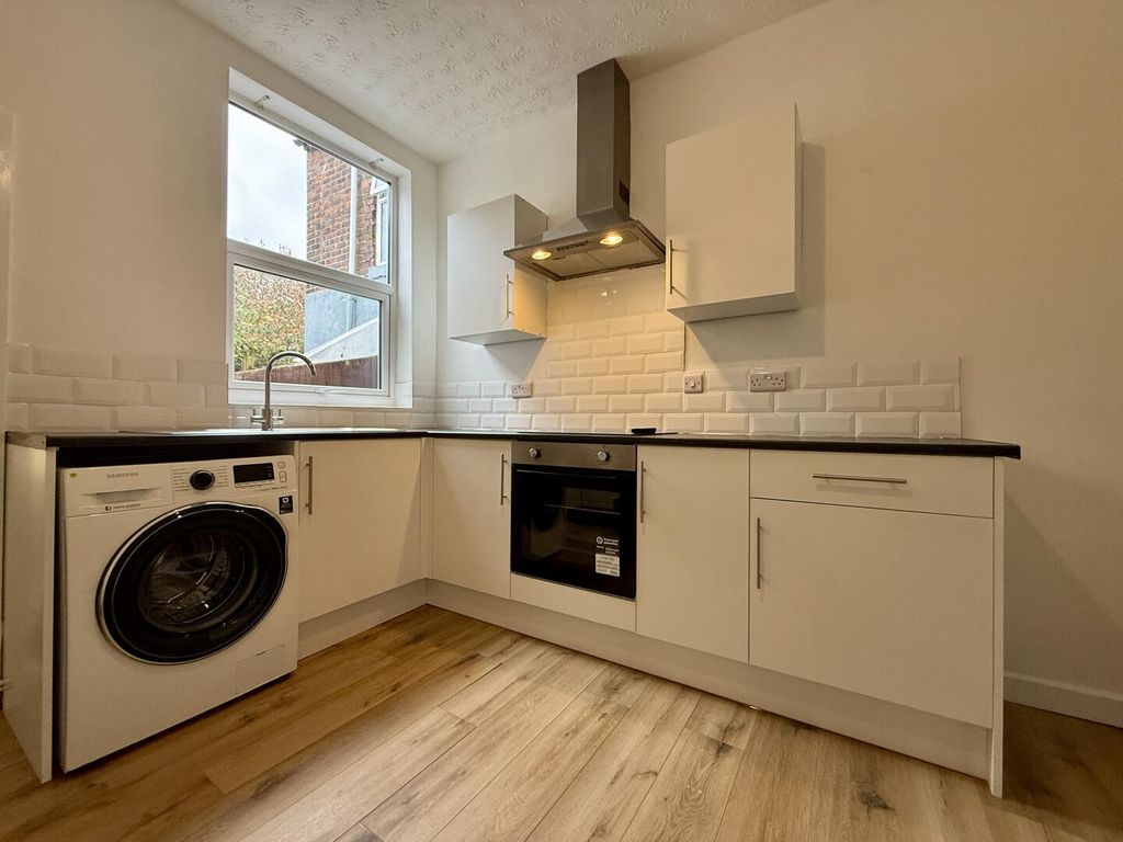 Additional image 4 of 2 bed terraced house to rent67 Bold Street, Stoke-On-Trent ST1