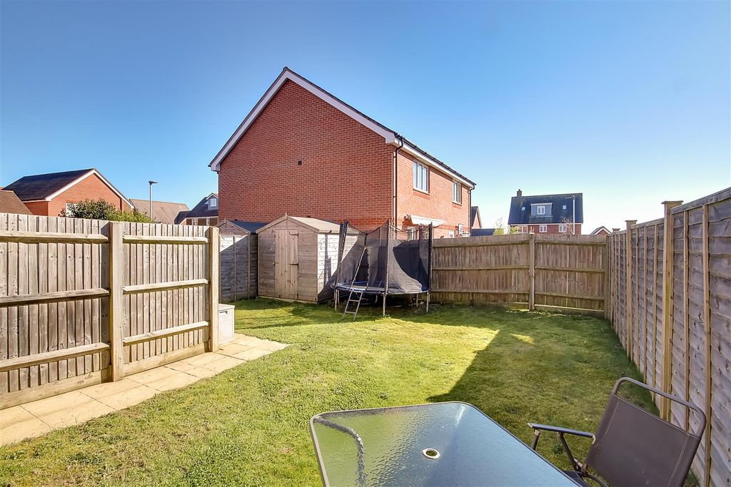 Property photo 2 of 17 Rear Garden