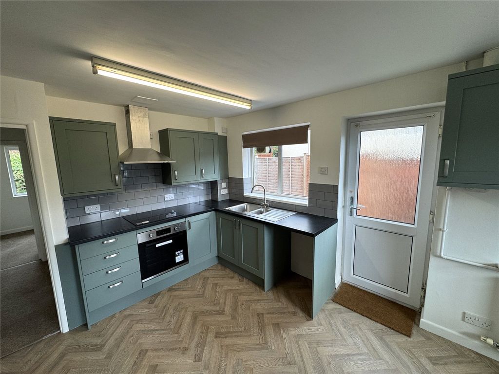 Property photo 2 of 10 Picture No. 16