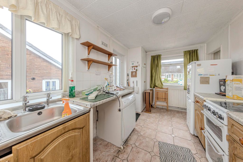 Property photo 2 of 14