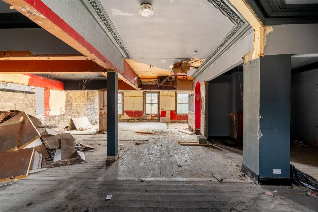 Property photo 3 of 9 _A7R4003-Hdr.Jpg