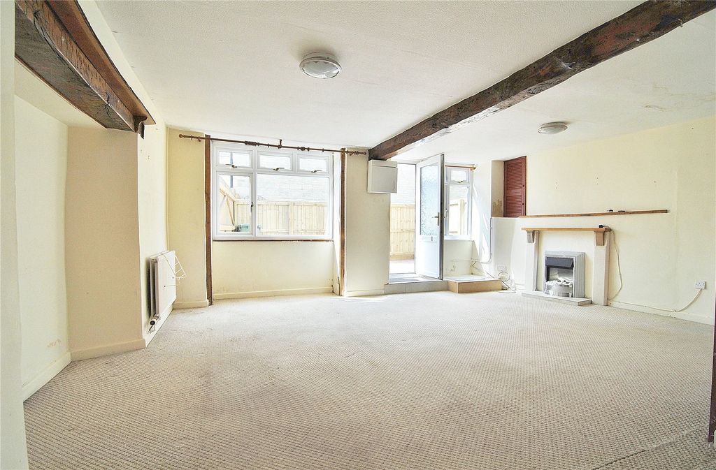 Property photo 3 of 12 Picture No. 16