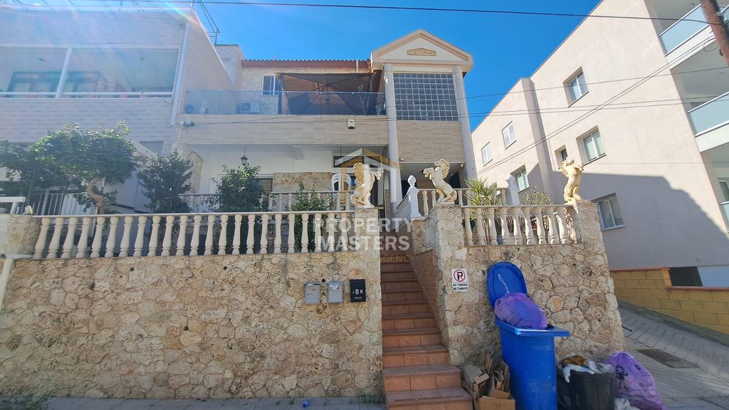 Property photo 1 of 29