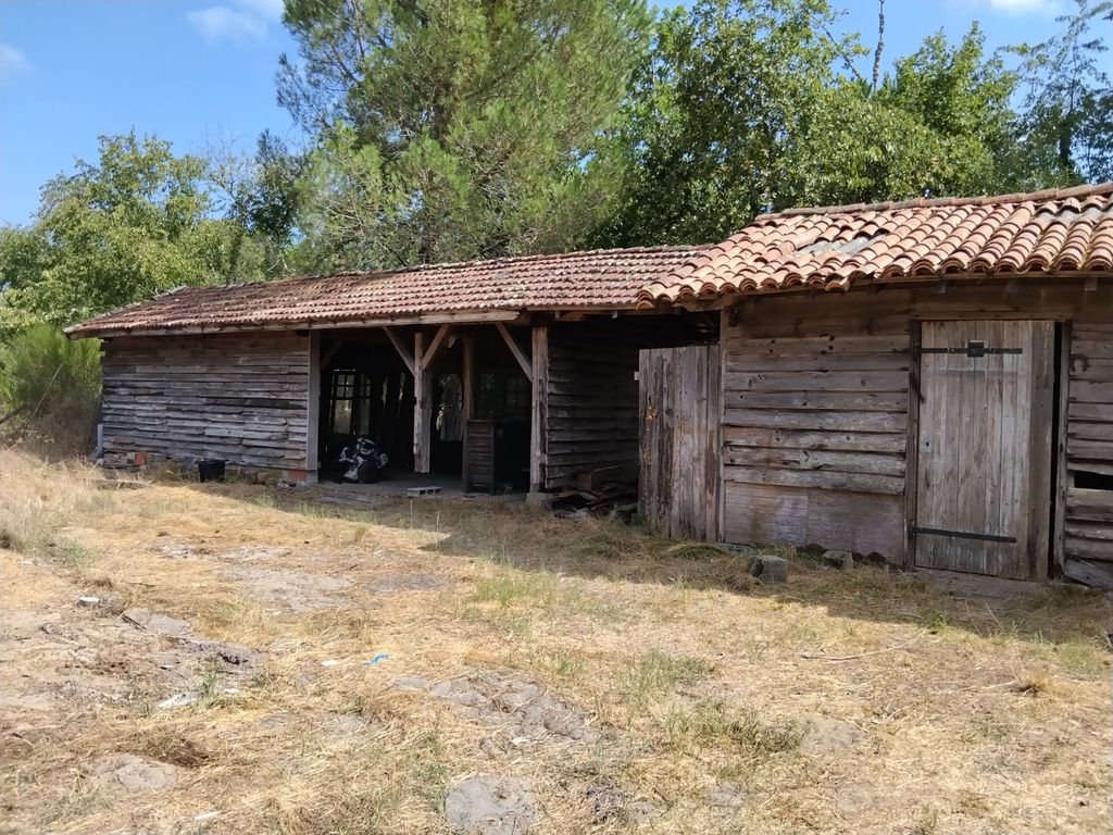 Property photo 2 of 6