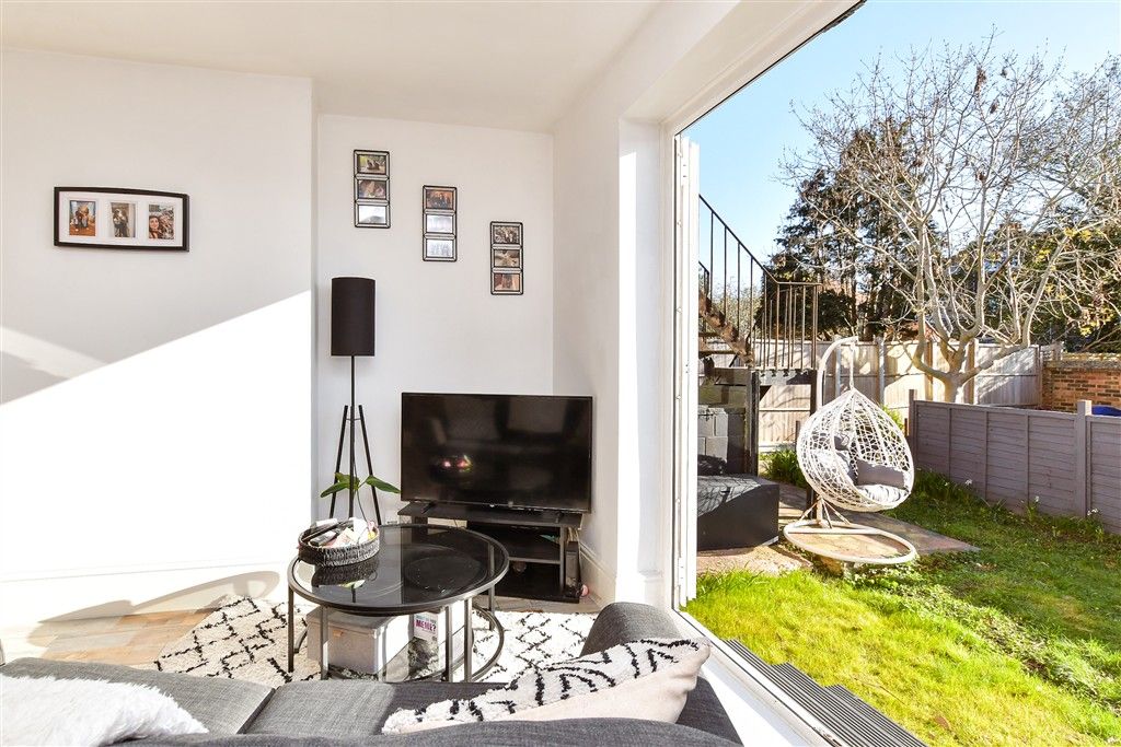 Property photo 3 of 11 Internal Lifestyle Photograph