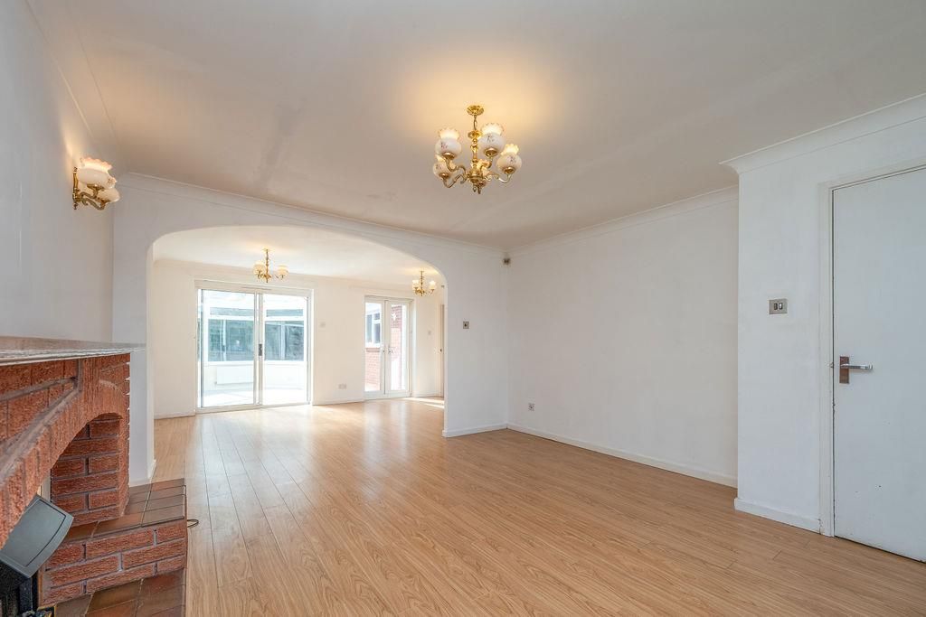 Property photo 3 of 33 Wynbrookgrove-4.Jpg