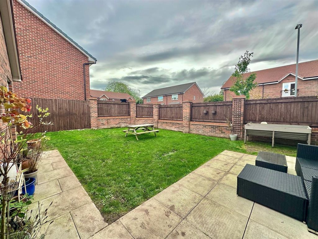 Property photo 3 of 30 46.Jpg