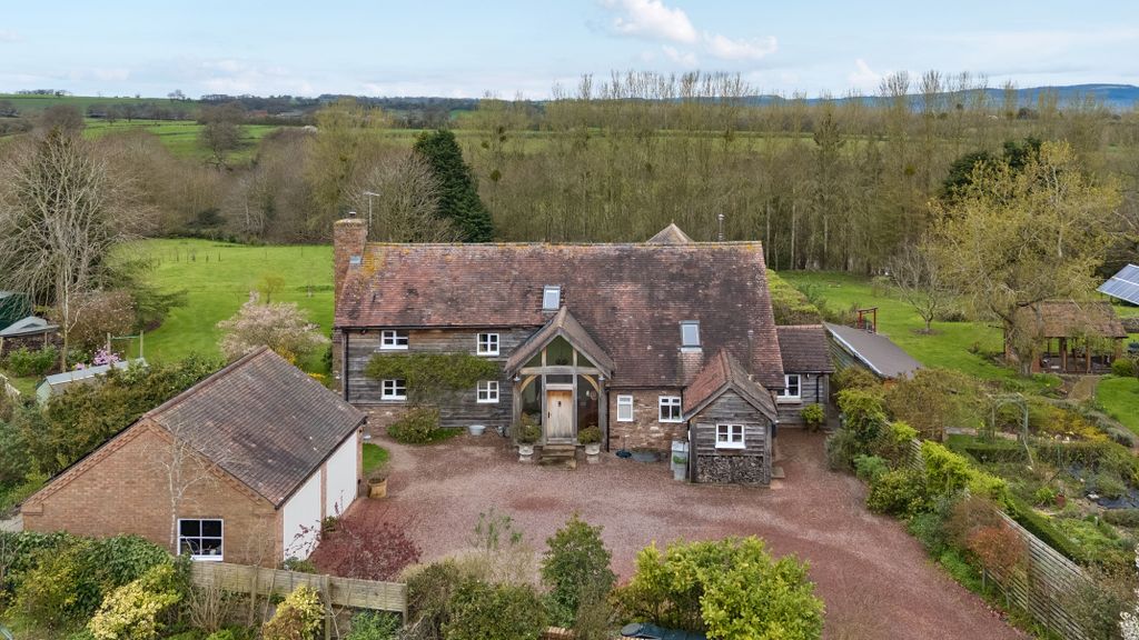 Property photo 1 of 26 1431692 (13)