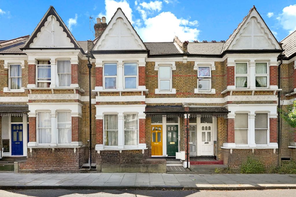 Property photo 1 of 14