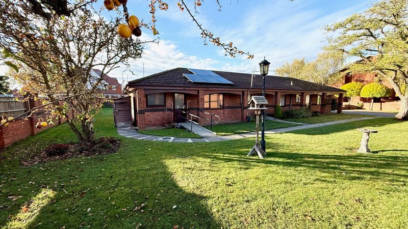 Property photo 1 of 10 Photo 10