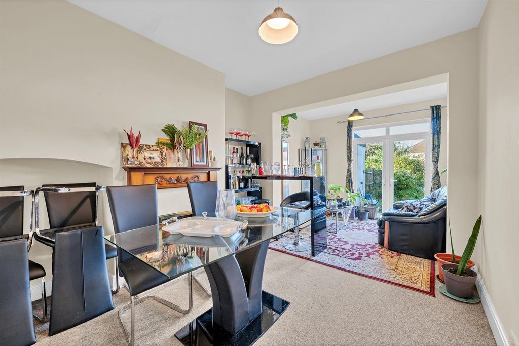 Property photo 3 of 23 Reception Two