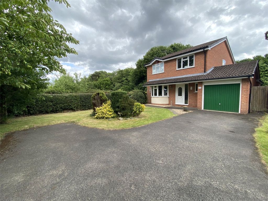 Property photo 1 of 16 Picture No. 11