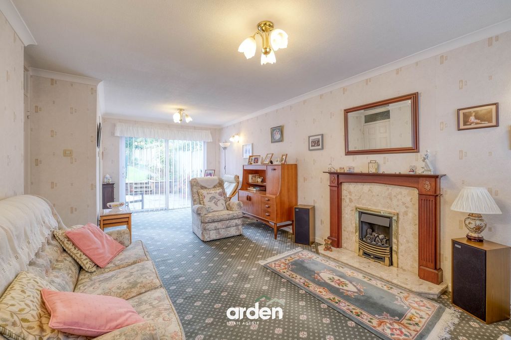 Property photo 2 of 16