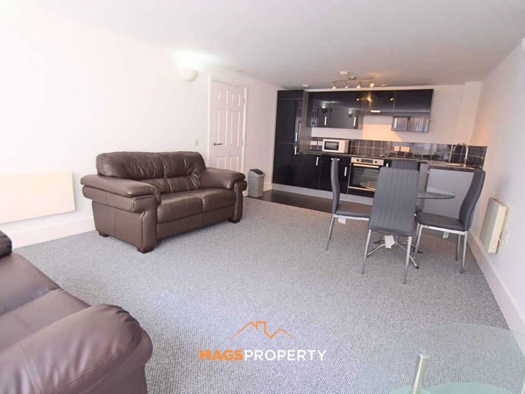 Property photo 2 of 9