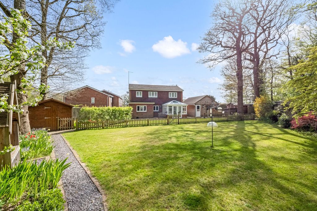 Property photo 1 of 24