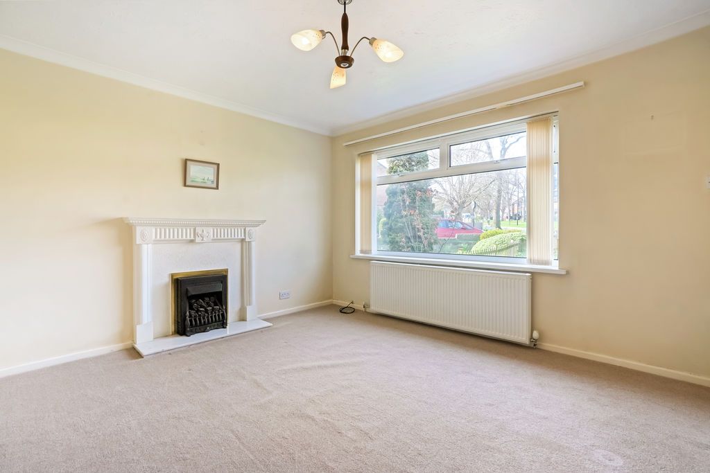 Property photo 2 of 26 Living Room