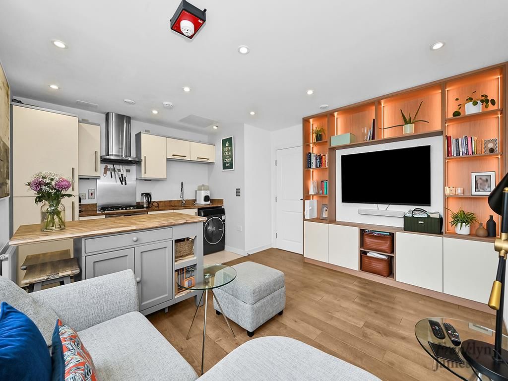 Property photo 2 of 15 702-John-Nash-Mews-Resize (4).Jpg