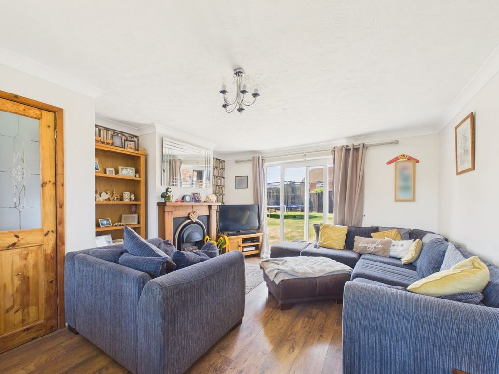 Property photo 3 of 14 5297738