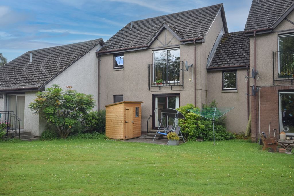 Property photo 1 of 16 Front
