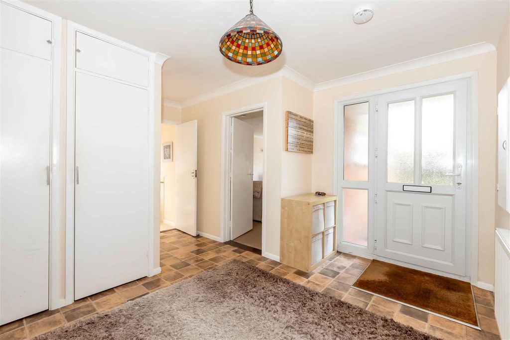 Property photo 3 of 16 Windmere-12.Jpg