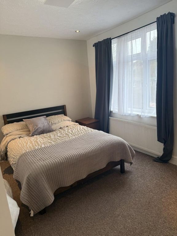 Property photo 1 of 4