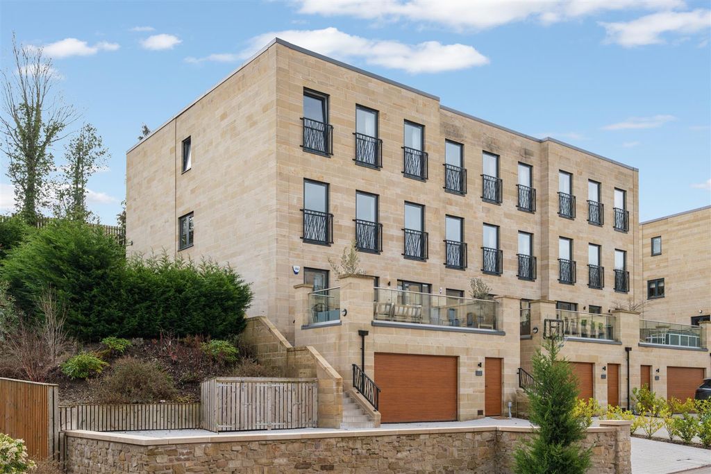 Property photo 1 of 46 Front External