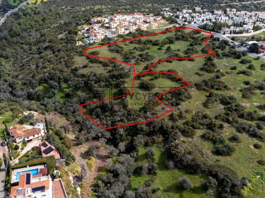 Property photo 2 of 7
