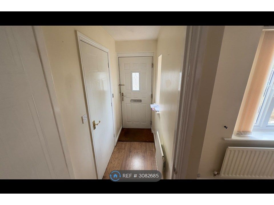 Property photo 2 of 24 Entrance