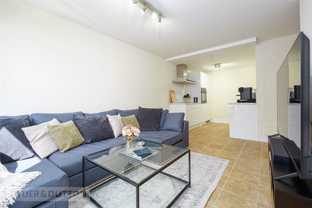 Property photo 2 of 15 Open Plan