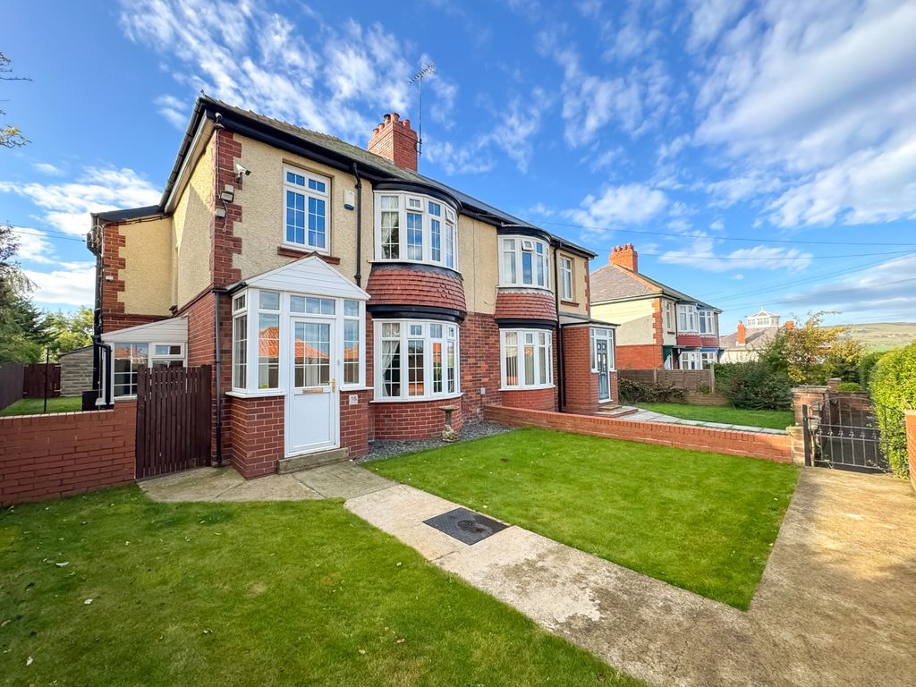 Property photo 1 of 24 Whitby Ewemove Staithes-20