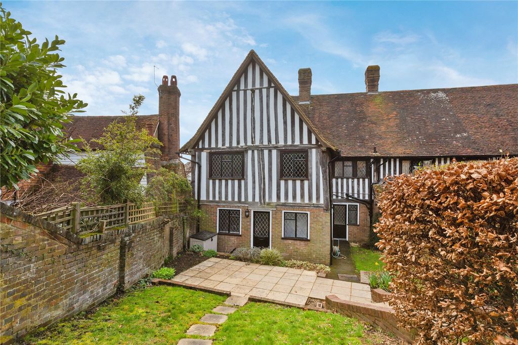 Property photo 1 of 11 Rear External