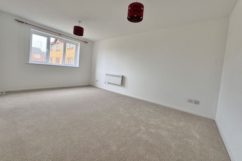 Property photo 3 of 5