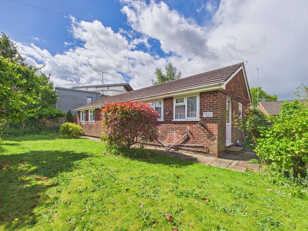 Property photo 2 of 18