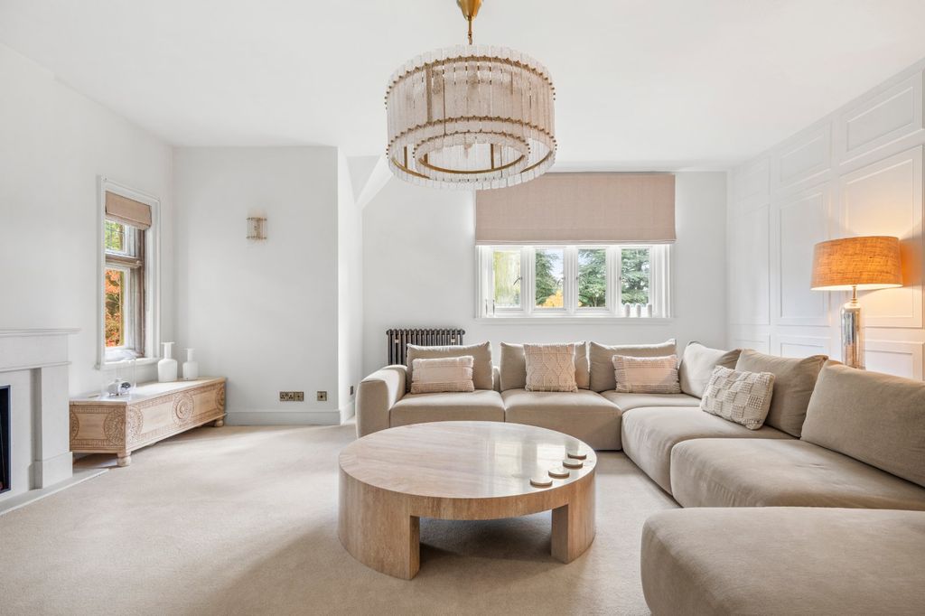 Property photo 3 of 15 Picture No. 22