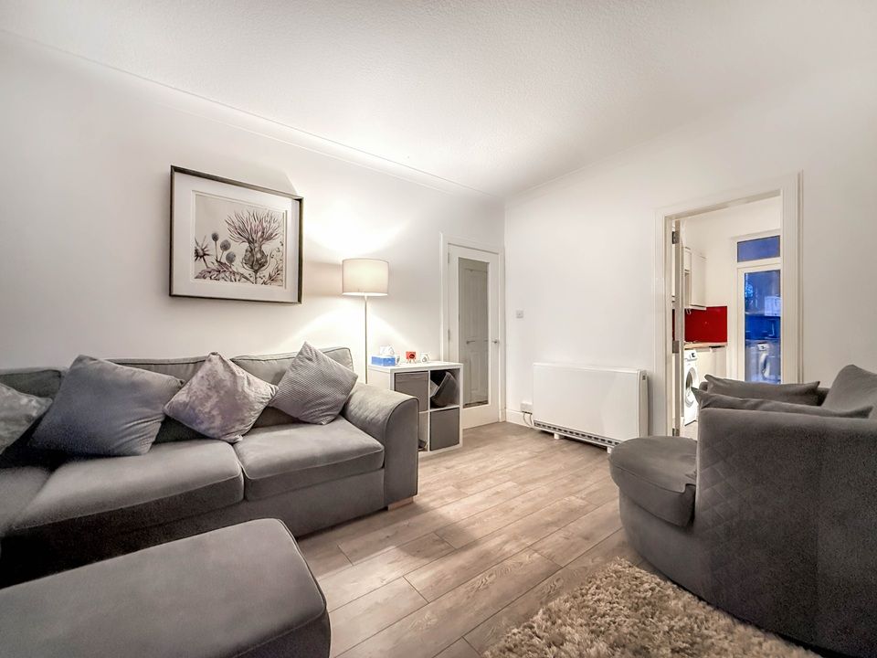 Property photo 3 of 19